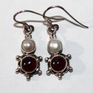 Sterling Silver Garent & Cultured Pearl Earrings